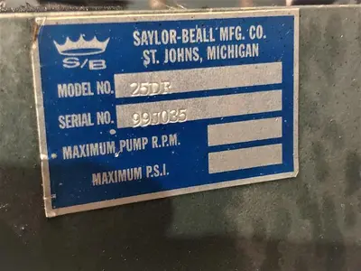 USED 1999 SAYLOR-BEALL 25DR SCREW TYPE AIR COMPRESSOR