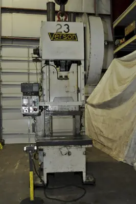 1984 VERSON 150-OBG OBI / Gap Frame Press | Universal Press & Machinery (UPM) (3)