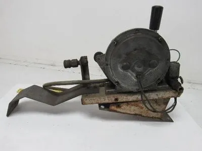 Matsushita PMED12MA14AK Wire Feed Motor Assembly From a AW-005CL Manipulator