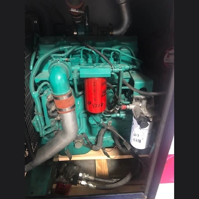 USED 2011 CUMMINS DSFAE-6833706