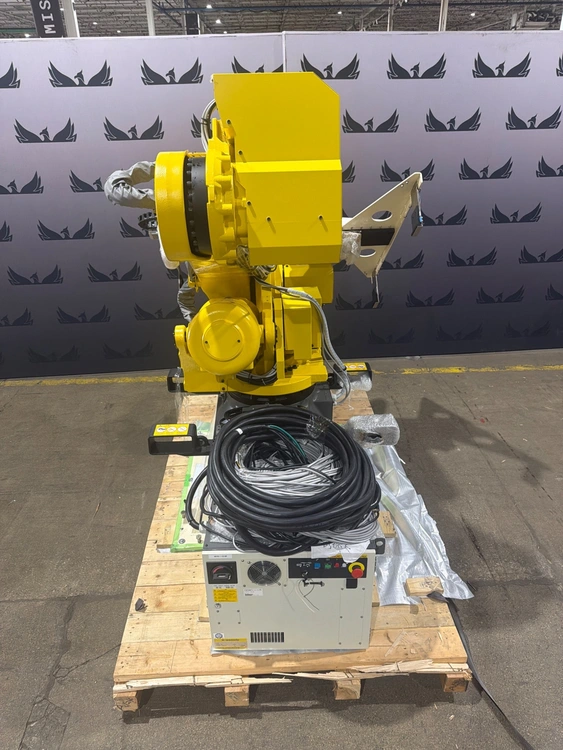 Used 2019 FANUC R-2000iC/165F + R-30iB PLUS Robots Michigan US | iGAM Industrial Marketplace #948613