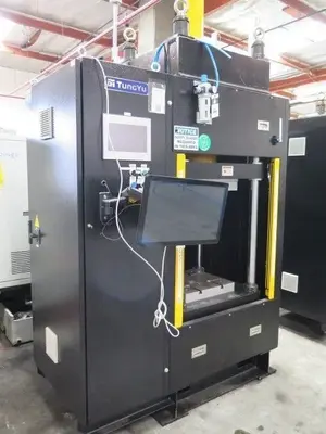 Used 2020 GMC TYC-50-E-PCD-UP Heated Platen Hydraulic Press Illinois US | BLUMBERG MACHINERY COMPANY #1357797