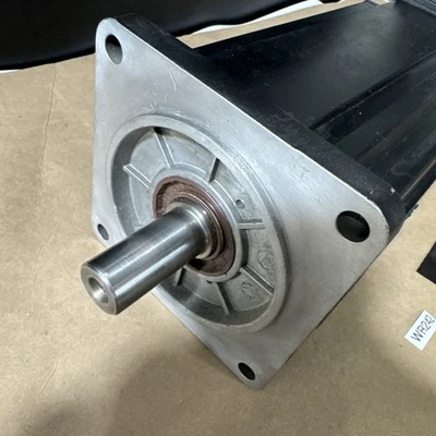 USED Indramat MHD090B-035-PG1-UN