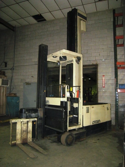 Used 1990 CROWN 40TS-S Misc Forklifts Illinois US | BLUMBERG MACHINERY COMPANY #397011