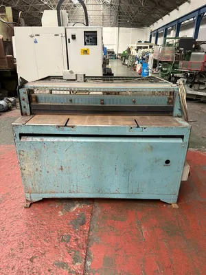 4′ Powered Guillotine