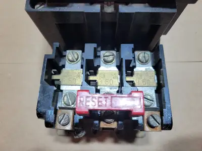 Used ALLEN-BRADLEY 8536 SD01 Starters British Columbia CA | Lenmark #1488914