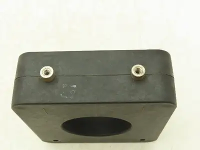 Square D 74R-751 Current Transformer 750:5 Ratio 600v 25-400 Hz