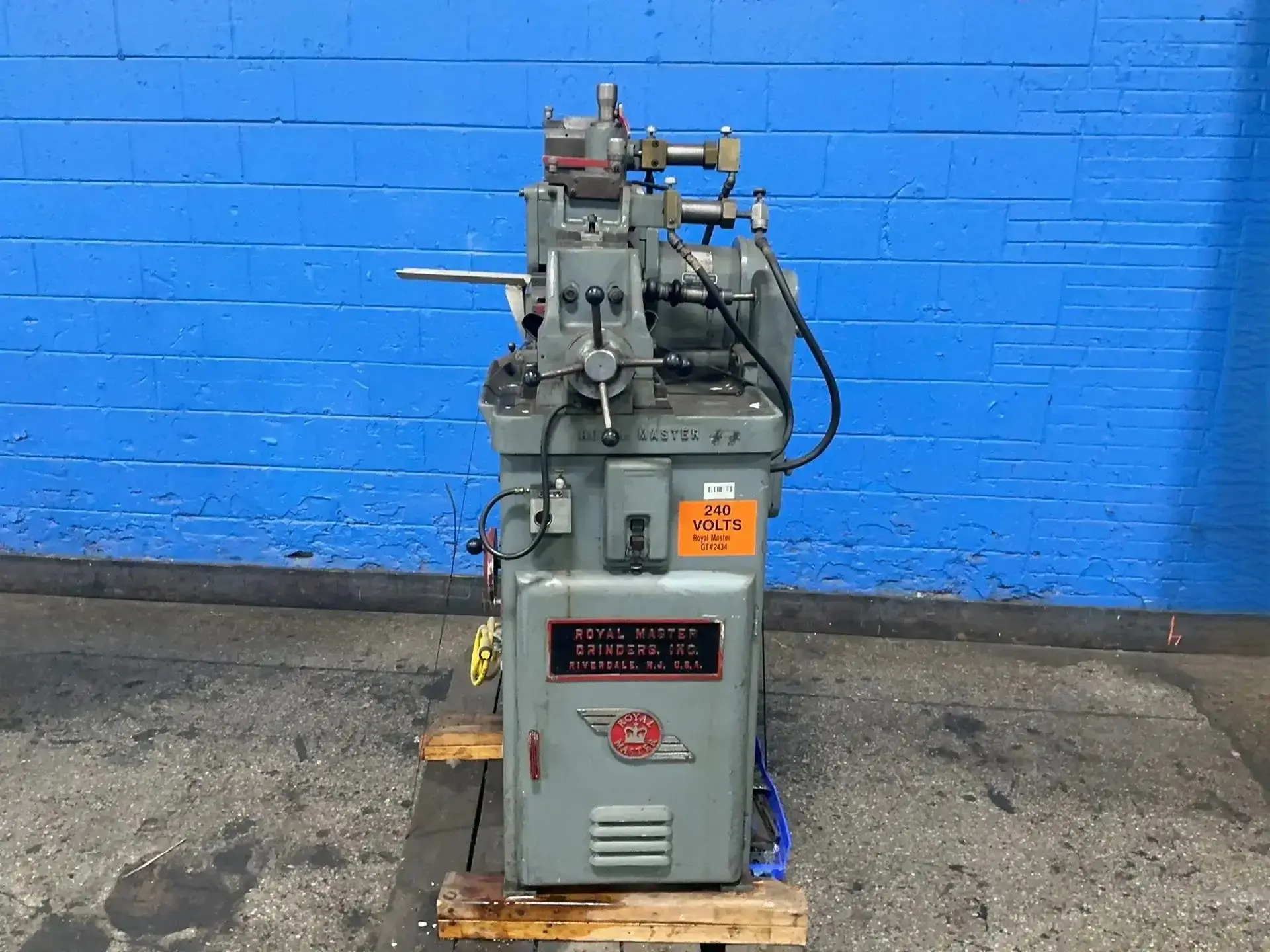 Used ROYAL MASTER GRINDERS, INC. TG 12 Centerless Grinders Ohio US | HGR 24 #1508016