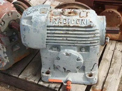 USED RADICON RIGHT ANGLE
