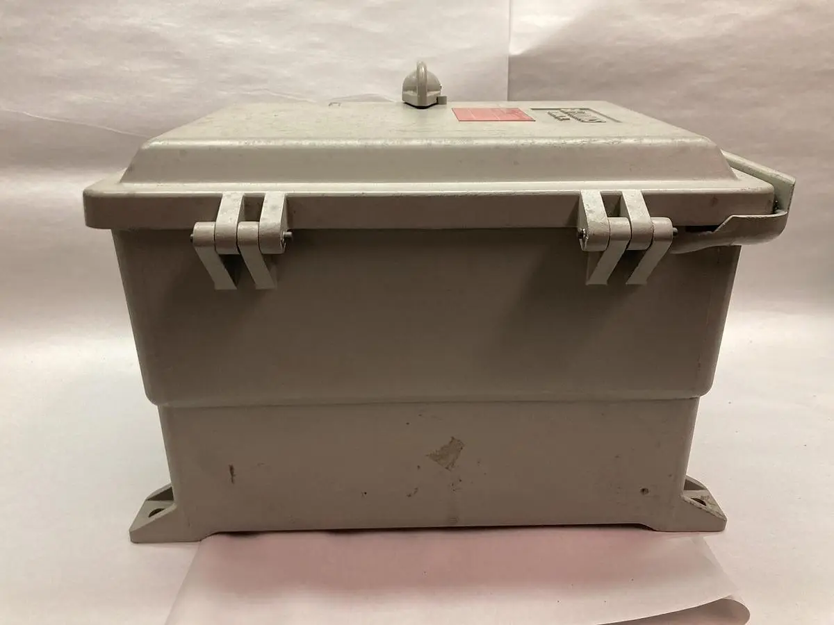 Gai-Tronics,733-001,Waterproof Enclosure Amplifier