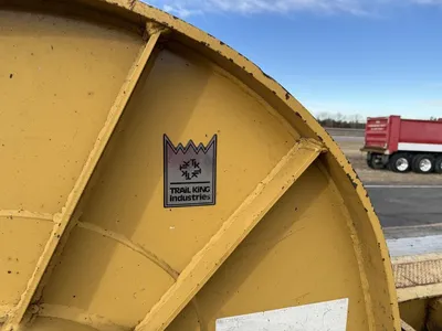 Used 2012 TRAIL KING TK100MED-533 EXTENDABLE Lowboy Trailers Minnesota US | Carco Truck & Equipment #1514074