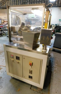 USED VETRACO POWDER PRESS CP 024C 5006