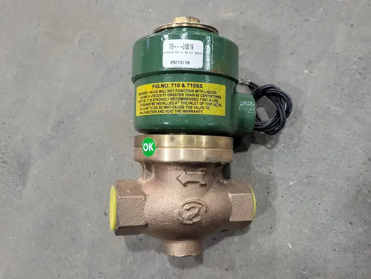 Used SOLENOID SOLUTIONS 710-01001V Valves/Fittings British Columbia CA | Lenmark #255639