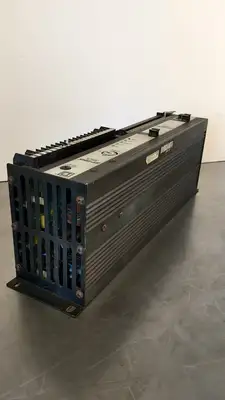 SQUARE D SY/MAX 8020 SCP-121R Model 100 Controller Module 3F