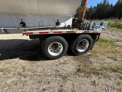 Used 2008 WARREN BULK FEED TRAILER Tanker Trailers Michigan US | Miedema Asset Management Group #1709512