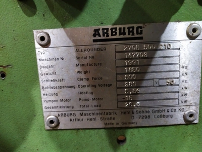 ARBURG ALLROUNDER Injection Molder, very good working condition