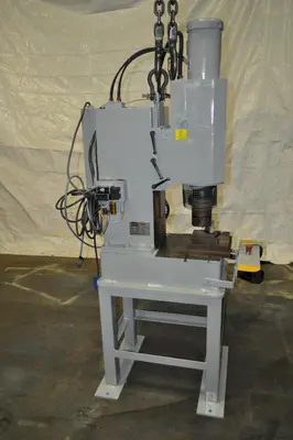 USED VSI AUTOMATION TM 23