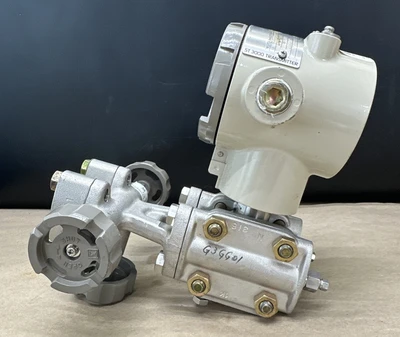 USED Yamatake STD920Z-E2N00000-K-U1