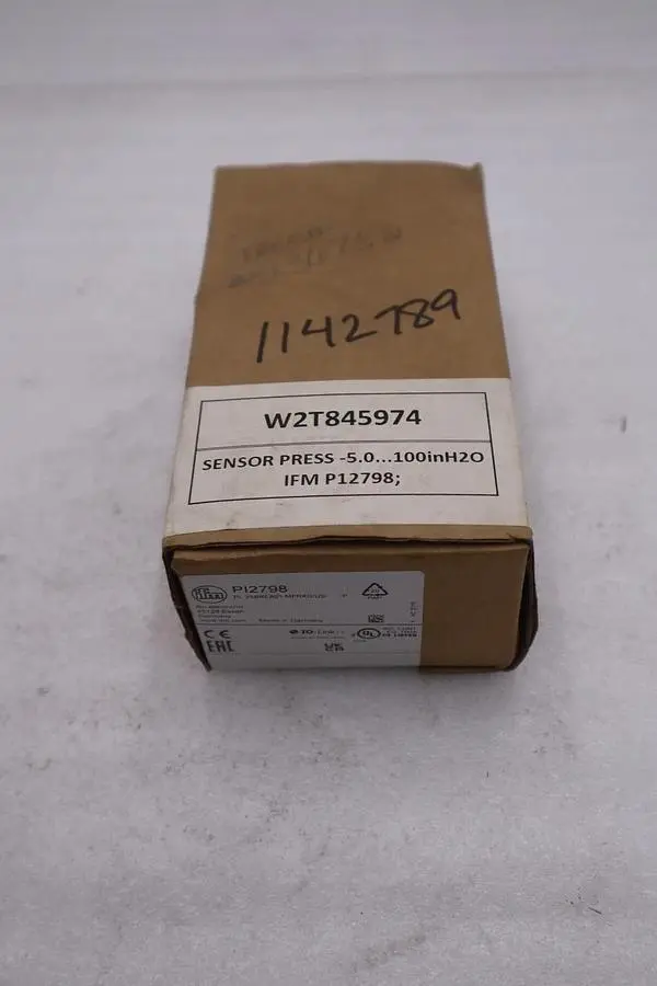IFM EFECTOR PRESSURE SENSOR TRANSMITTER W/DISPLAY PI2798 NEW IN BOX STOCK GF385A