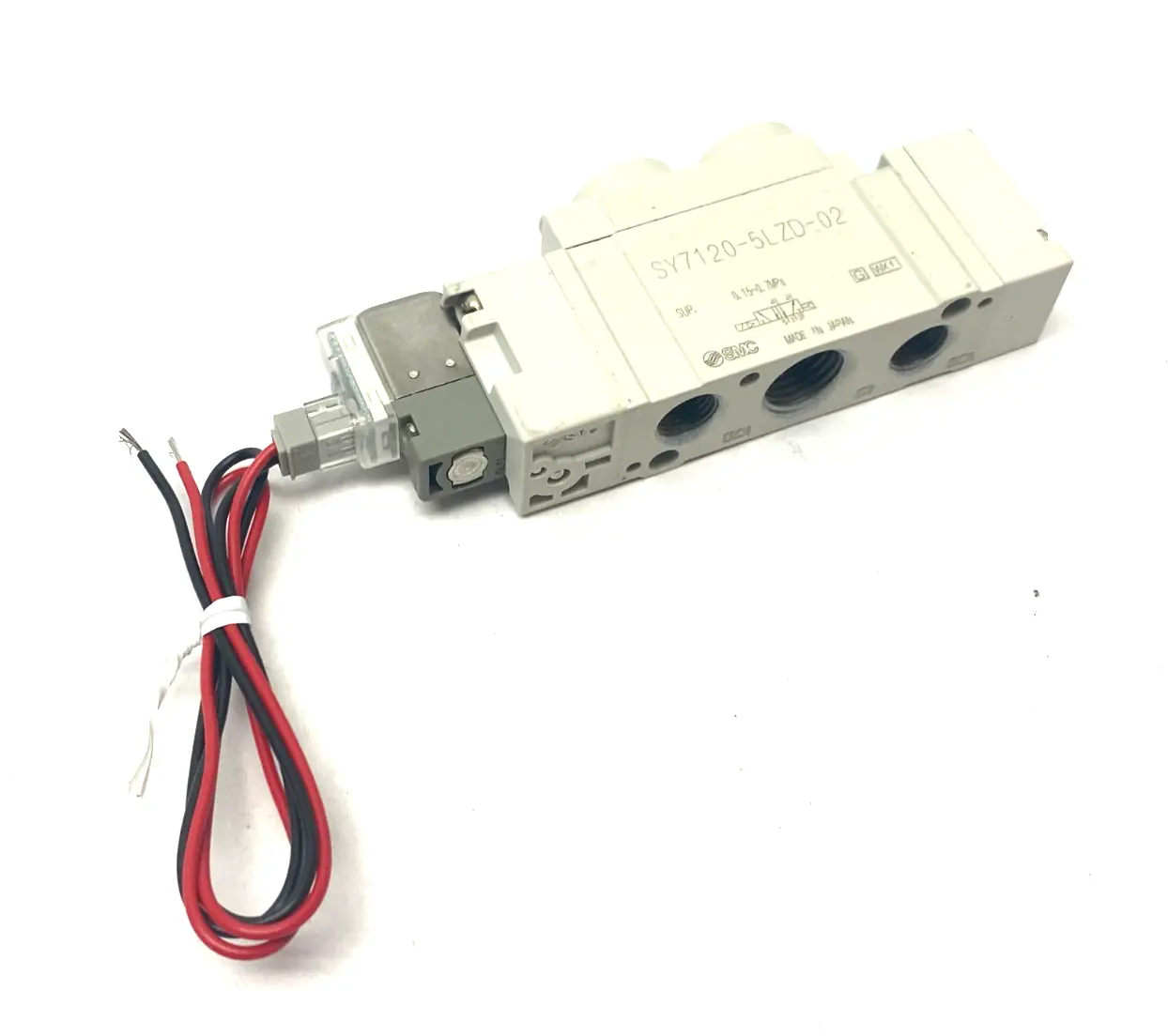 USED SMC SOLENOID VALVE, 5-PORT