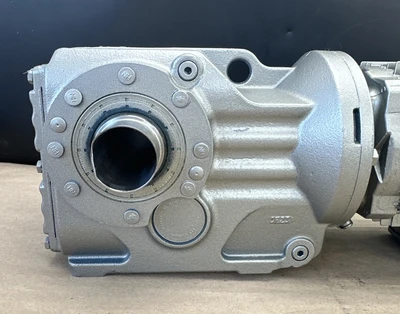 NEW SEW-EURODRIVE KT47 DRN80M4