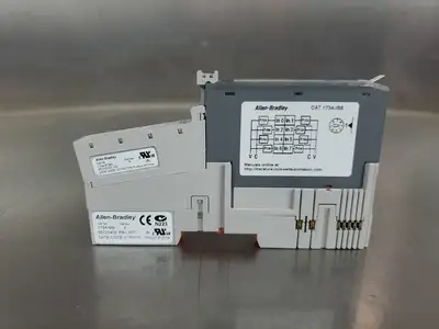 USED Allen-Bradley 1734-IB8/D Sink Input Module w/1734-MB Base