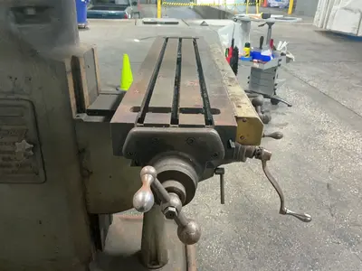 Used BRIDGEPORT 5071 Vertical Mills Ohio US | HGR 24 #1186200