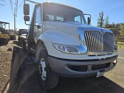 USED 2019 INTERNATIONAL DURASTAR 4300
