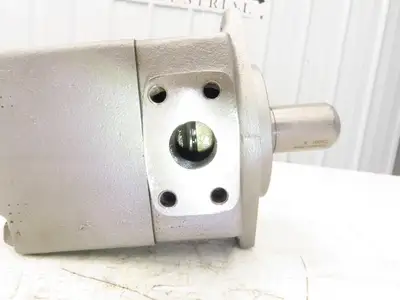 Legacy Denison T6C0053R00B1NOP Hydraulic Single Vane Pump 2800rpm 70.3 ML/REV