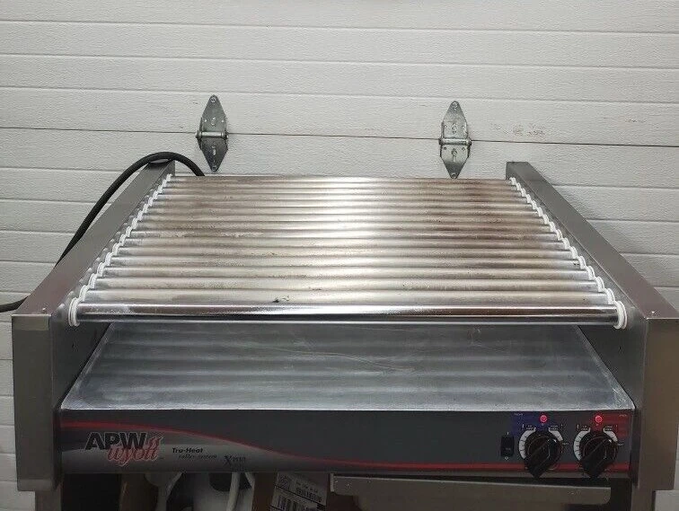 167-0173 APW Wyott Nonstick 75 Hotdog Roller HRS-75