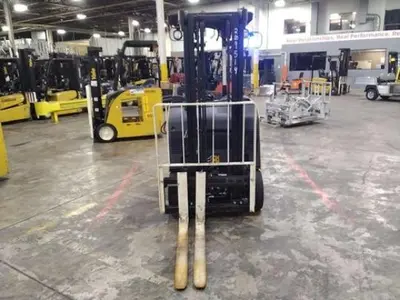 USED 2023 YALE ESC030