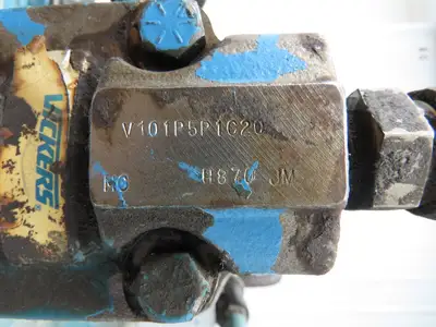 Eaton Vickers V101P5P1C20 Hydraulic Power Unit 5 GPM 5Hp 2500 PSI 230/460V 3Ph