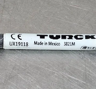 Turck UX19118 Actuator and Sensor Cordset. Loc5E-19*