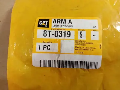 NEW CATERPILLAR 8T-0319
