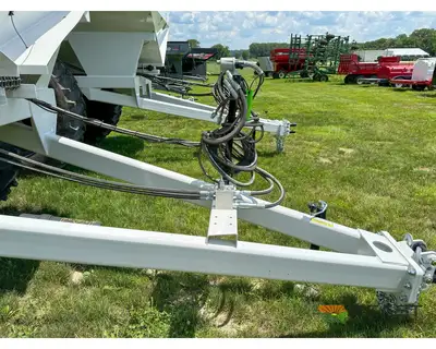 Used DALTON _UNKNOWN_ Broadcast Spreaders Iowa US | Keast Enterprises #1360192