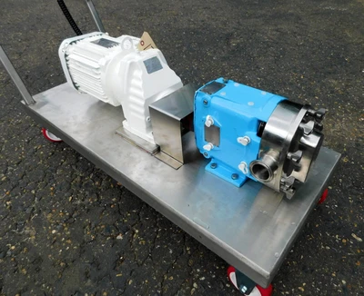 USED WAUKESHA SANITARY PUMP 018-U1