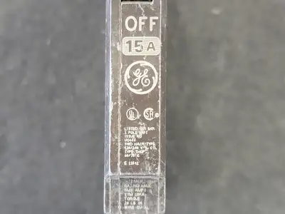 Used GENERAL ELECTRIC THQP115 Switchgears British Columbia CA | Lenmark #243621