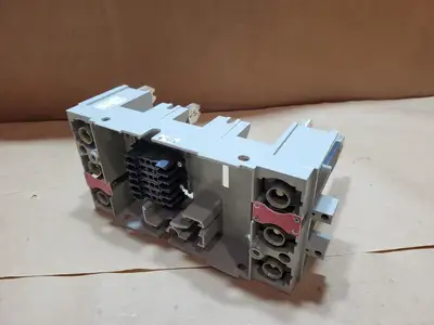Used MERLIN GERIN 039-000028-0000 Switchgears British Columbia CA | Lenmark #1438353