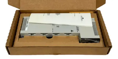 NEW SCHNEIDER 140DDO35300 DC SOURCE OUPUT TSX