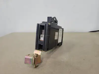 USED SQUARE D FA14030A