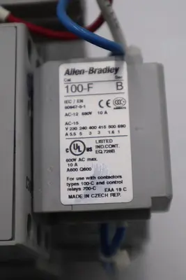 ALLEN BRADLEY 140M-D8E-C10 CIRCUIT BREAKER WITH 100-C30*00 CONTACTOR #4823-A