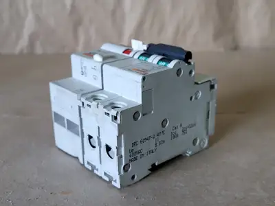 Used MERLIN GERIN C60N Switchgears British Columbia CA | Lenmark #239037