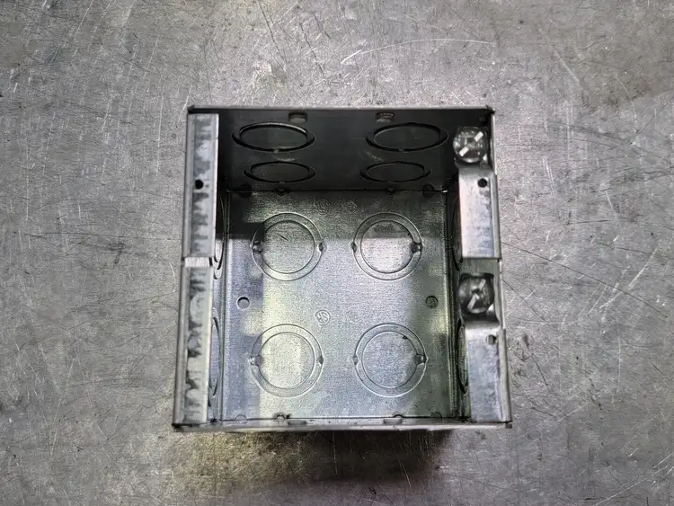 New | in-Stock THOMAS BETTS CIMBD-2-K Misc Electrical & Power Parts British Columbia CA | Lenmark #253362