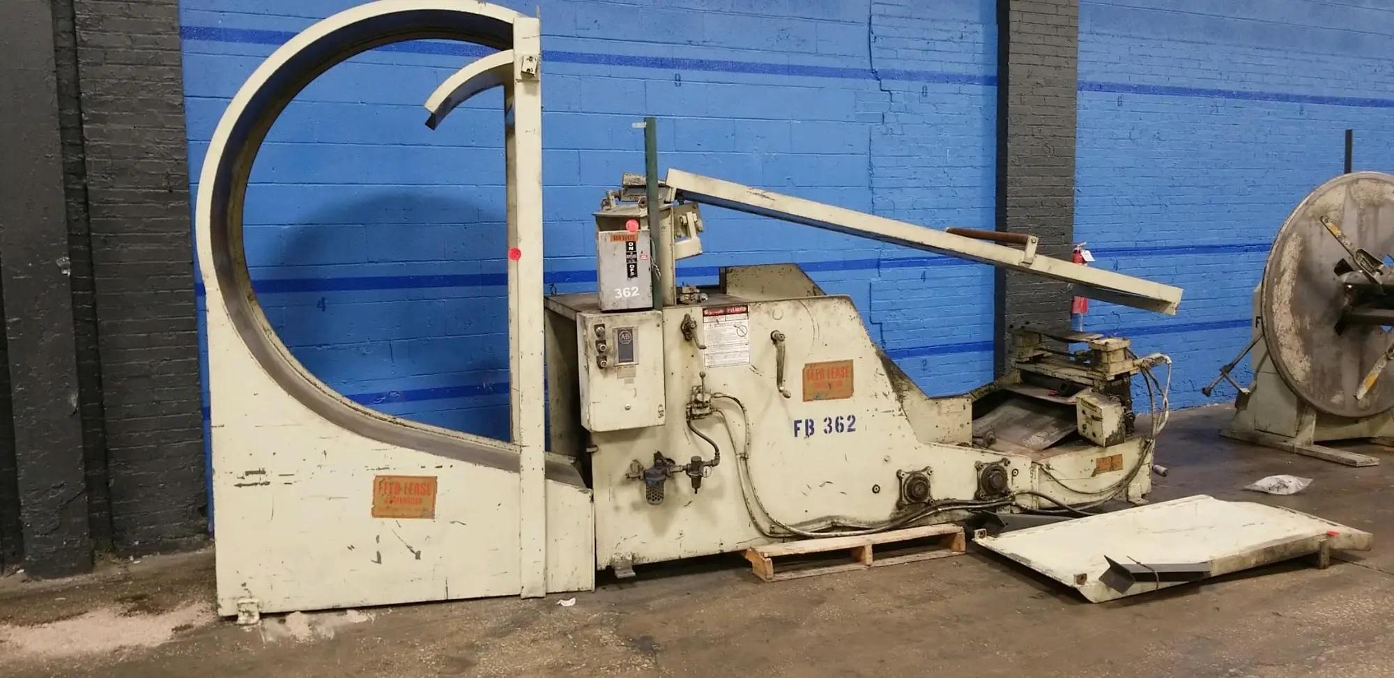USED FEED LEASE FLCC-2460