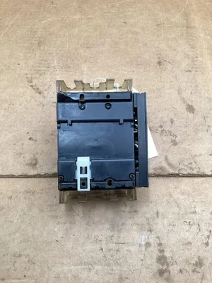 Fuji Electric EA33 Auto Circuit Breaker 5A