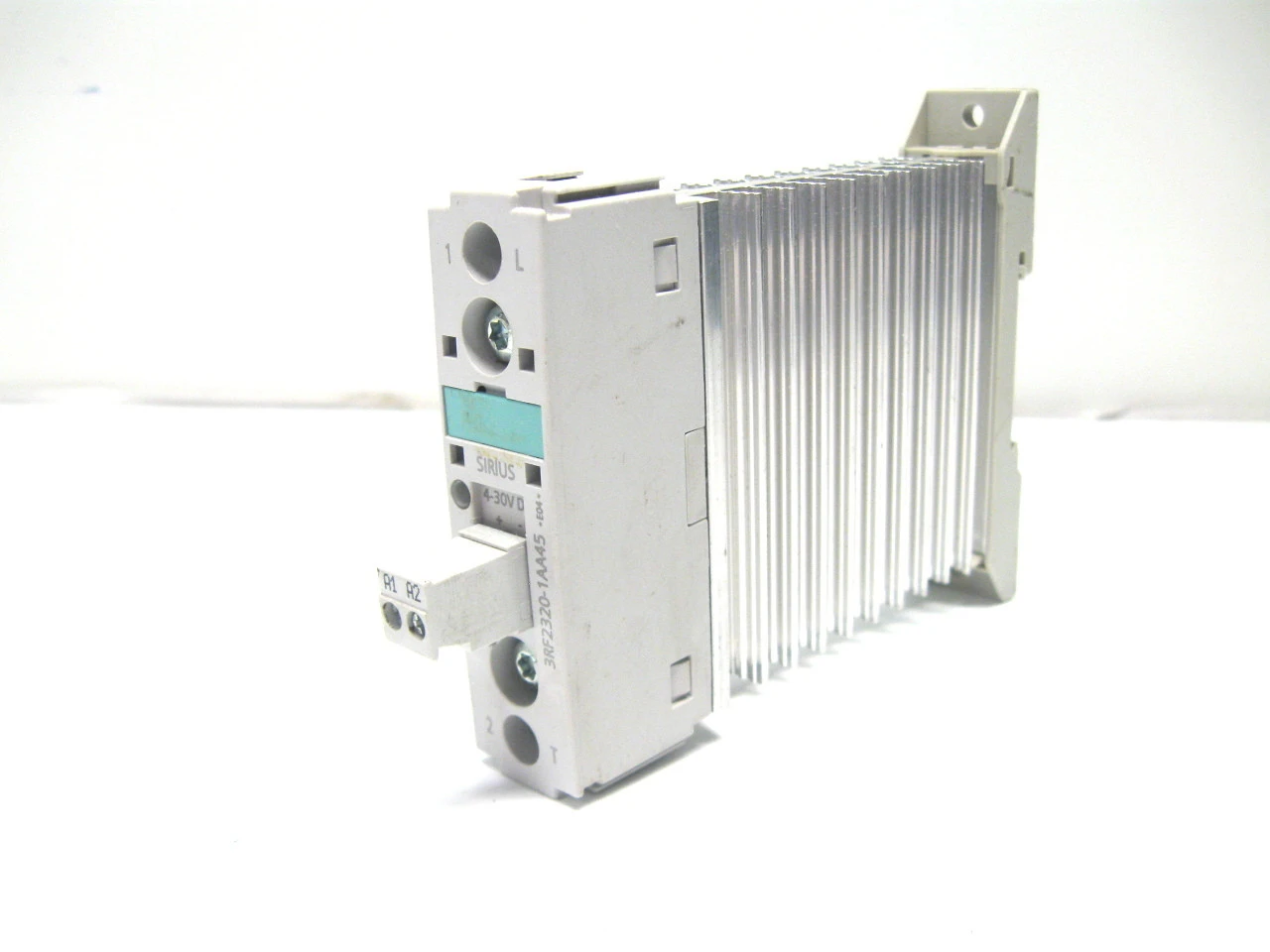Siemens 3RF2320-1AA45 Contactor Sirius Semiconductor 20 Amp, 600 Vac, 4-30 Vdc