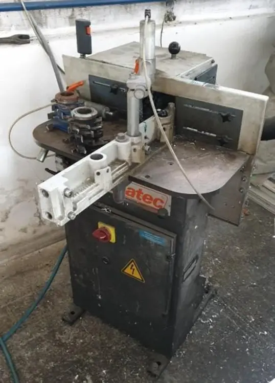 Used 1997 ELUMATEC AF 221 Routers CZ | Amaron s.r.o. #1068441