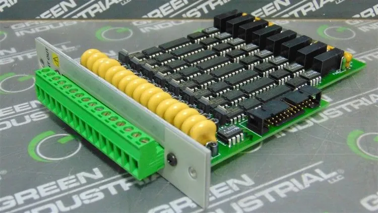 Used ESC _UNKNOWN_ PLC Input & Output Wisconsin US | Green Industrial #677789