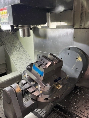 HAAS 5-axis Vertical Machining Centre, in very good working condition, visible under power, ca. 3000 work hrs, POA