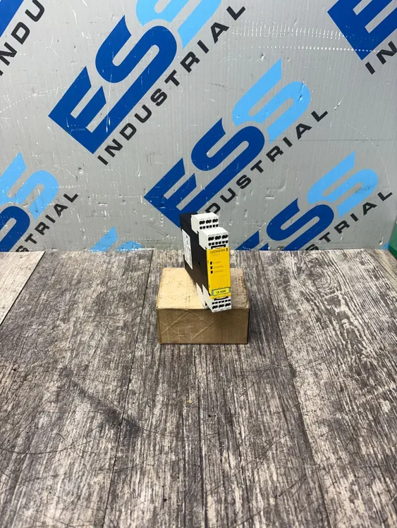 Used SIEMENS 3TK2821-2CB30 Misc Electrical & Power Parts South Carolina US | ESS Industrial Equipment Sales #1061816